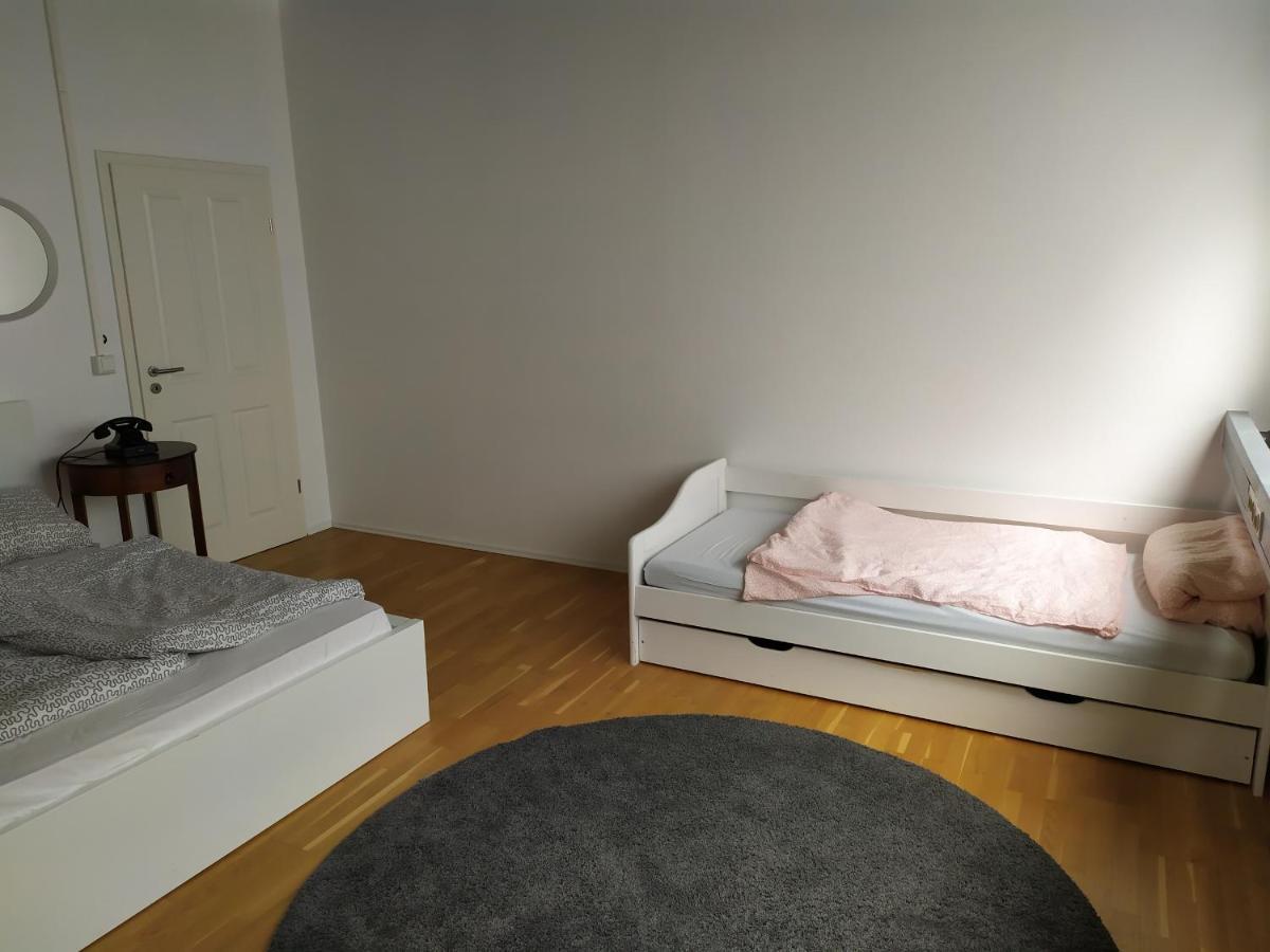 Apartment West - Michael สตุตการ์ต ภายนอก รูปภาพ